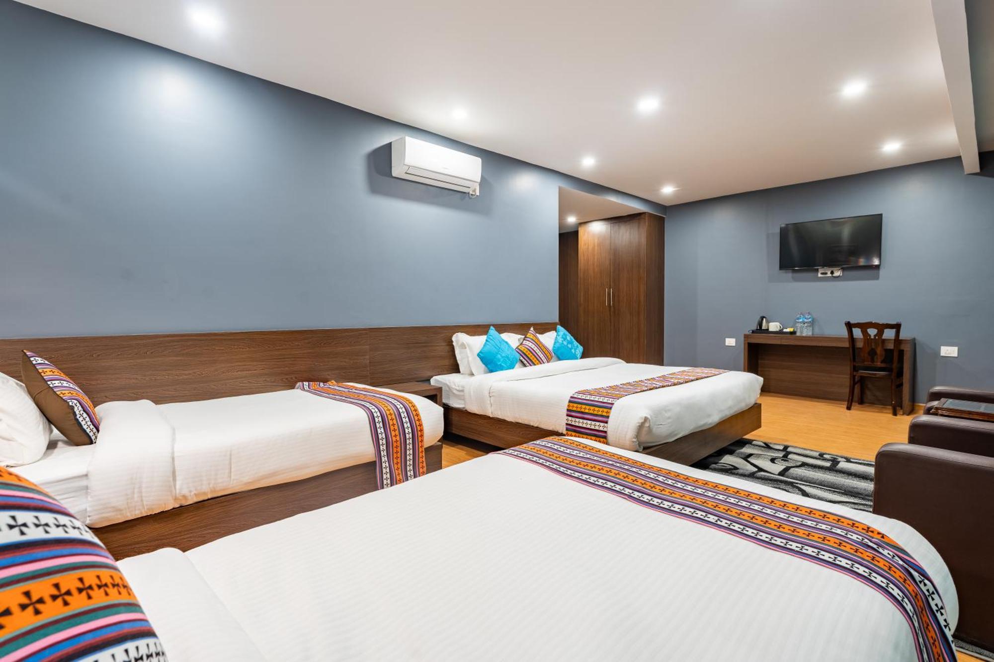 Hotel Yukhang Катманду Экстерьер фото